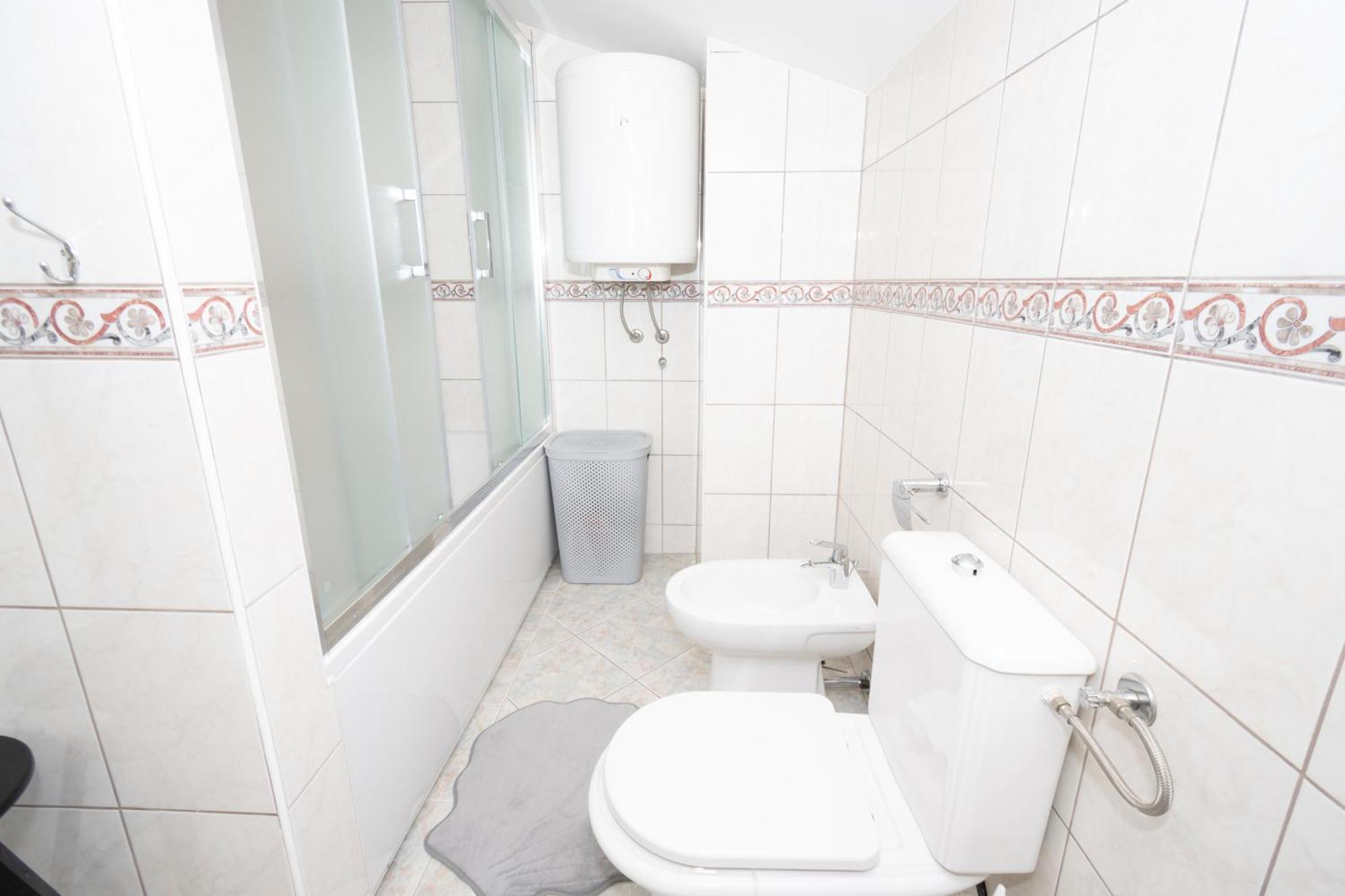 Spacious Villa For 10 With A Big Private Pool Trilj Екстер'єр фото